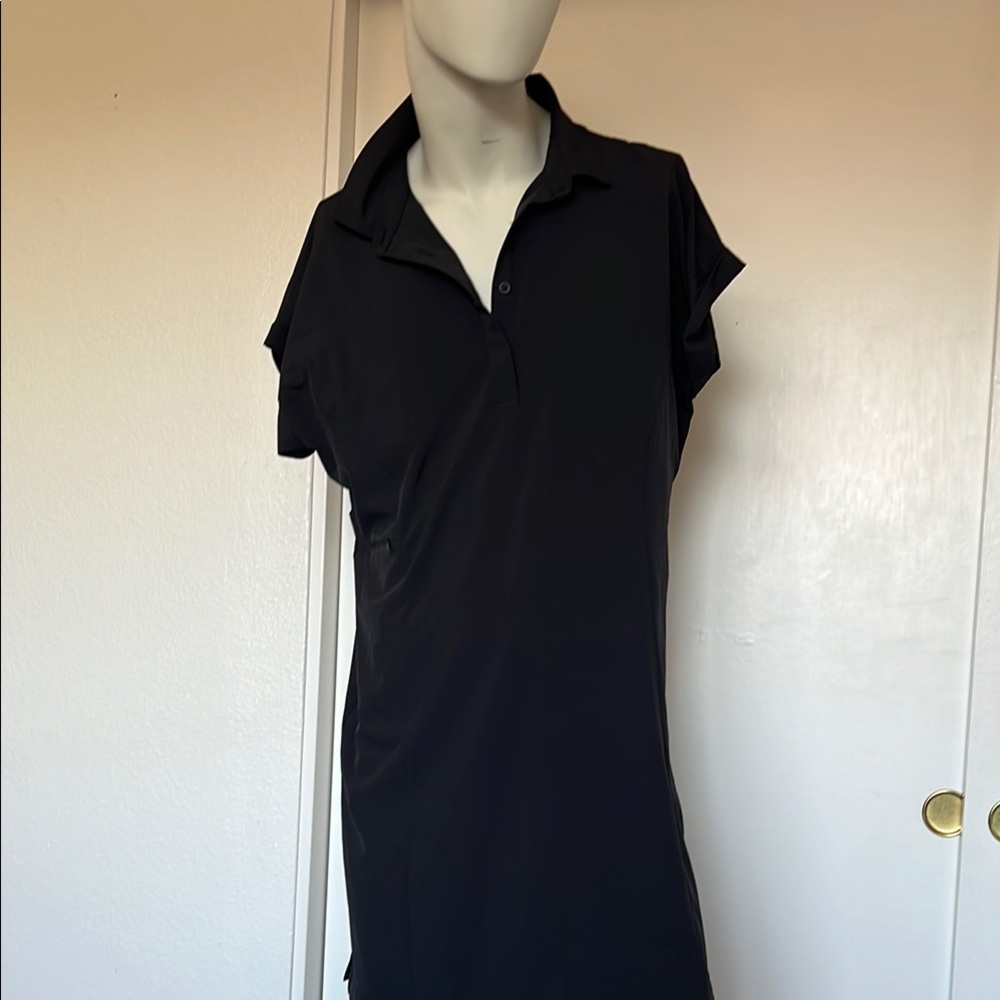 Hi-Tec Black sport Mini Dress size Large stretch lightweight  collared EUC!